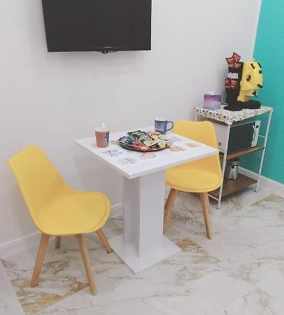Anam E Core Apartment Наполи Екстериор снимка