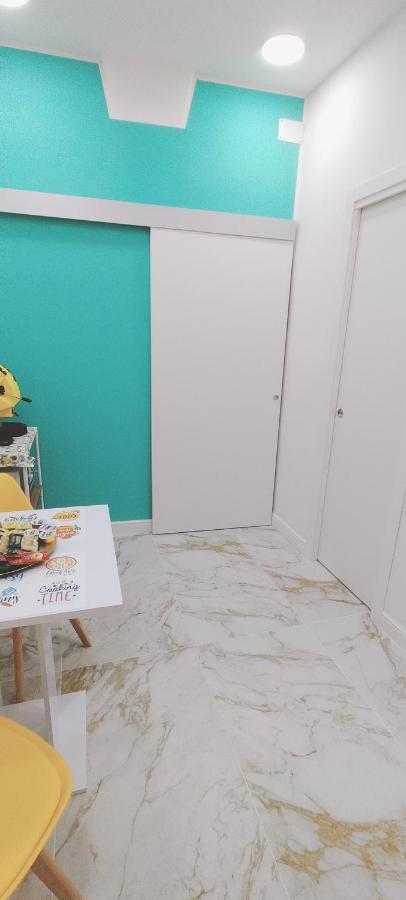 Anam E Core Apartment Наполи Екстериор снимка