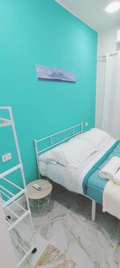 Anam E Core Apartment Наполи Екстериор снимка